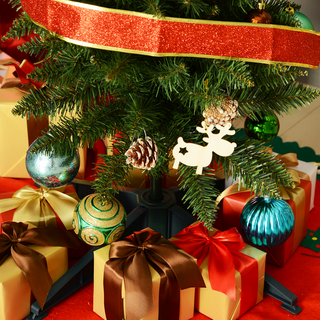 1.5m 5ft Artificial Pine Pencil Slim Christmas Tree 294 Branch Tips with Stand